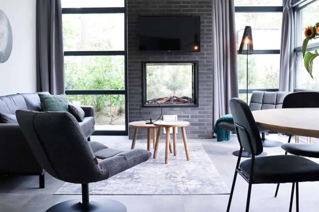 Delightful Luxury 2-Bedroom Holiday Home In Nature Otterlo Exterior foto
